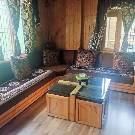 Anuppam Home Stay Kullu Exterior photo